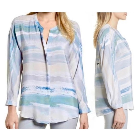 NIC+ZOE Tops - NEW Nic + Zoe Silk Watercolor Tunic Top in Blue Medium